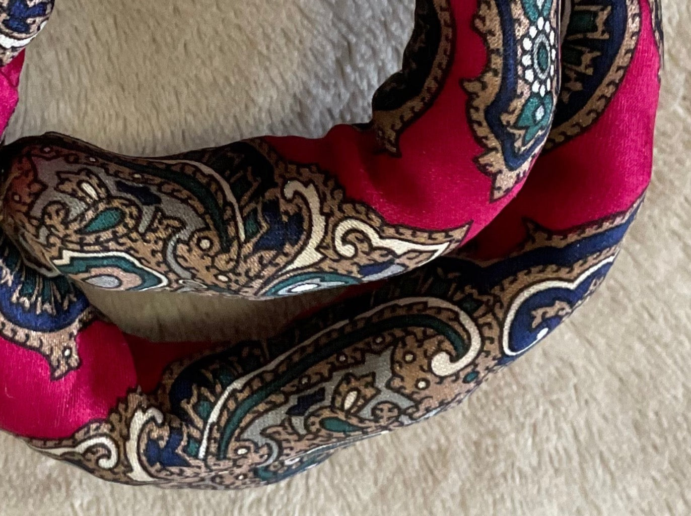 Spiral Lock Made from A Necktie — Paisley on Deep Rose-3