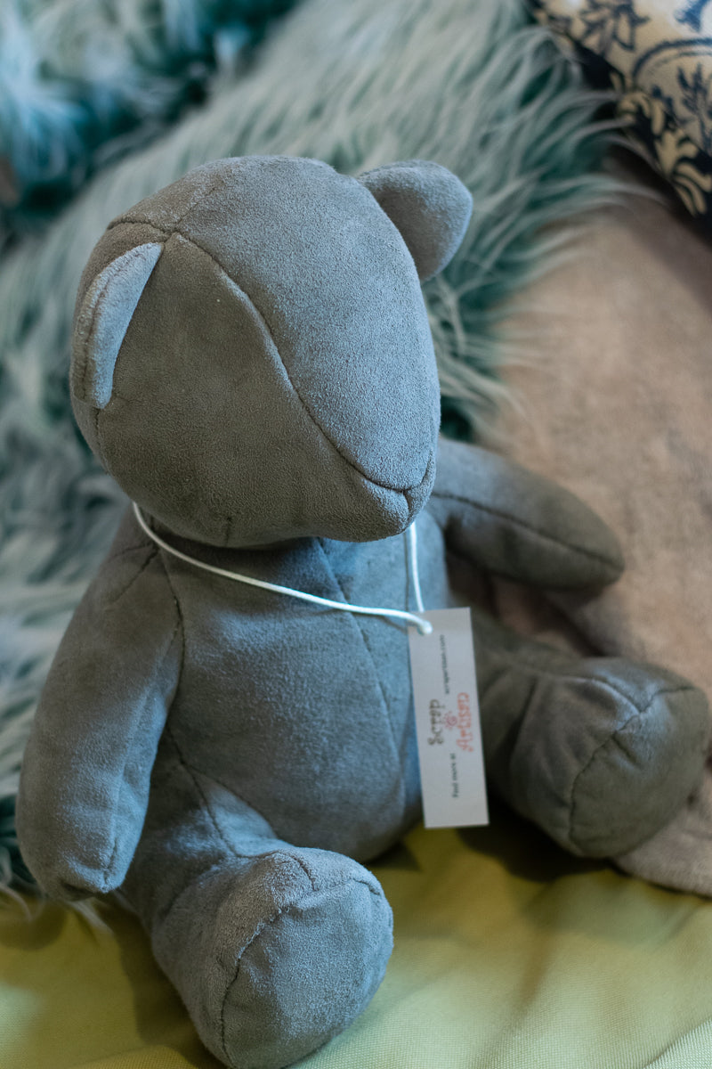 Eco-Friendly Gray Suede Teddy Bear−3