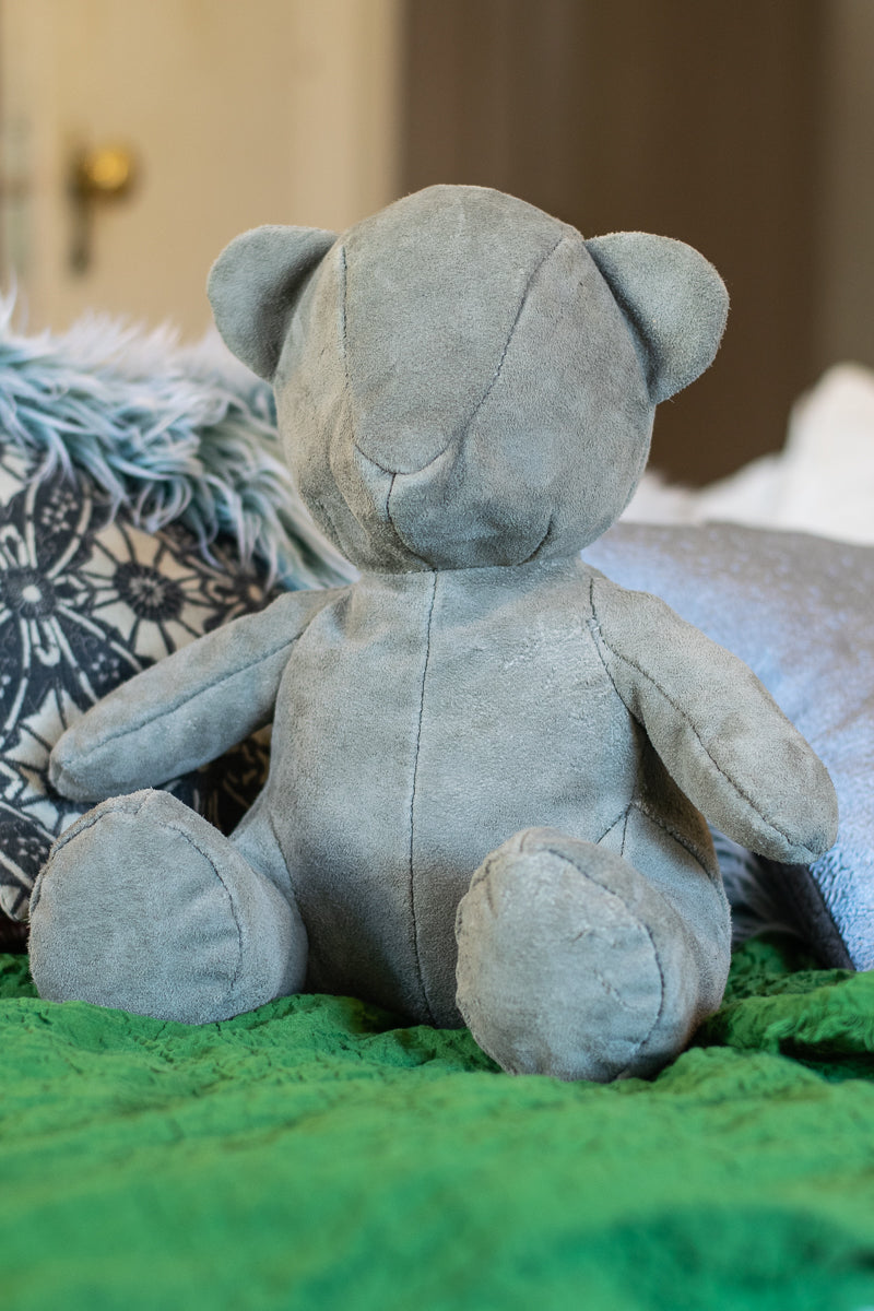 Eco-Friendly Gray Suede Teddy Bear−1