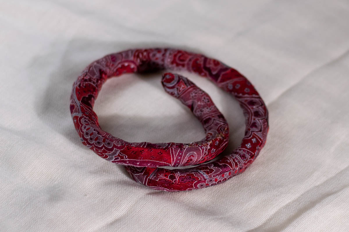 Spiral Lock Made from A Necktie — Deep Red-2